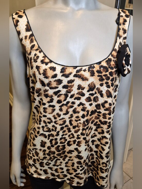 MSK Tops - Leopard-Print Scoop Neck Camisole in Brown